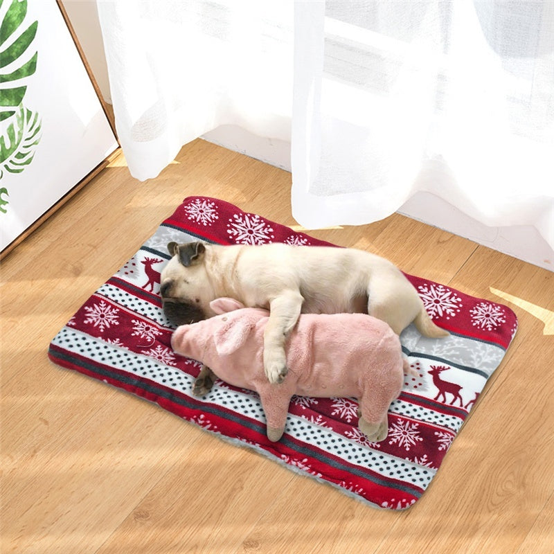 Soft Flannel Dog Blanket Mat (Warm & Cozy Pet Sleeping Mat)